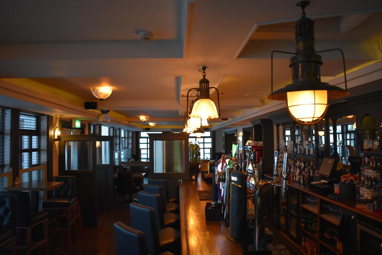 Kildare House Hotel Exterior photo